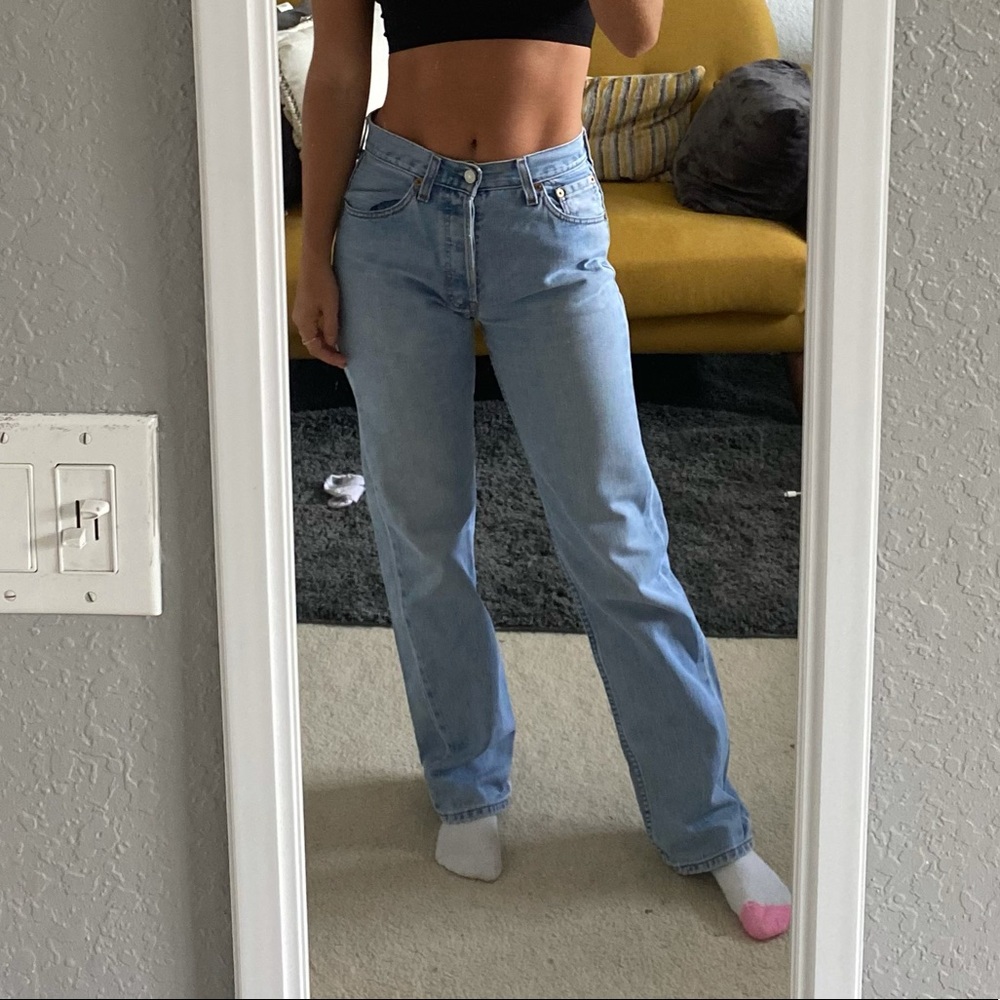 Vintage Levi’s 501 90s Ultra Blue Wash - Picture 8 of 9